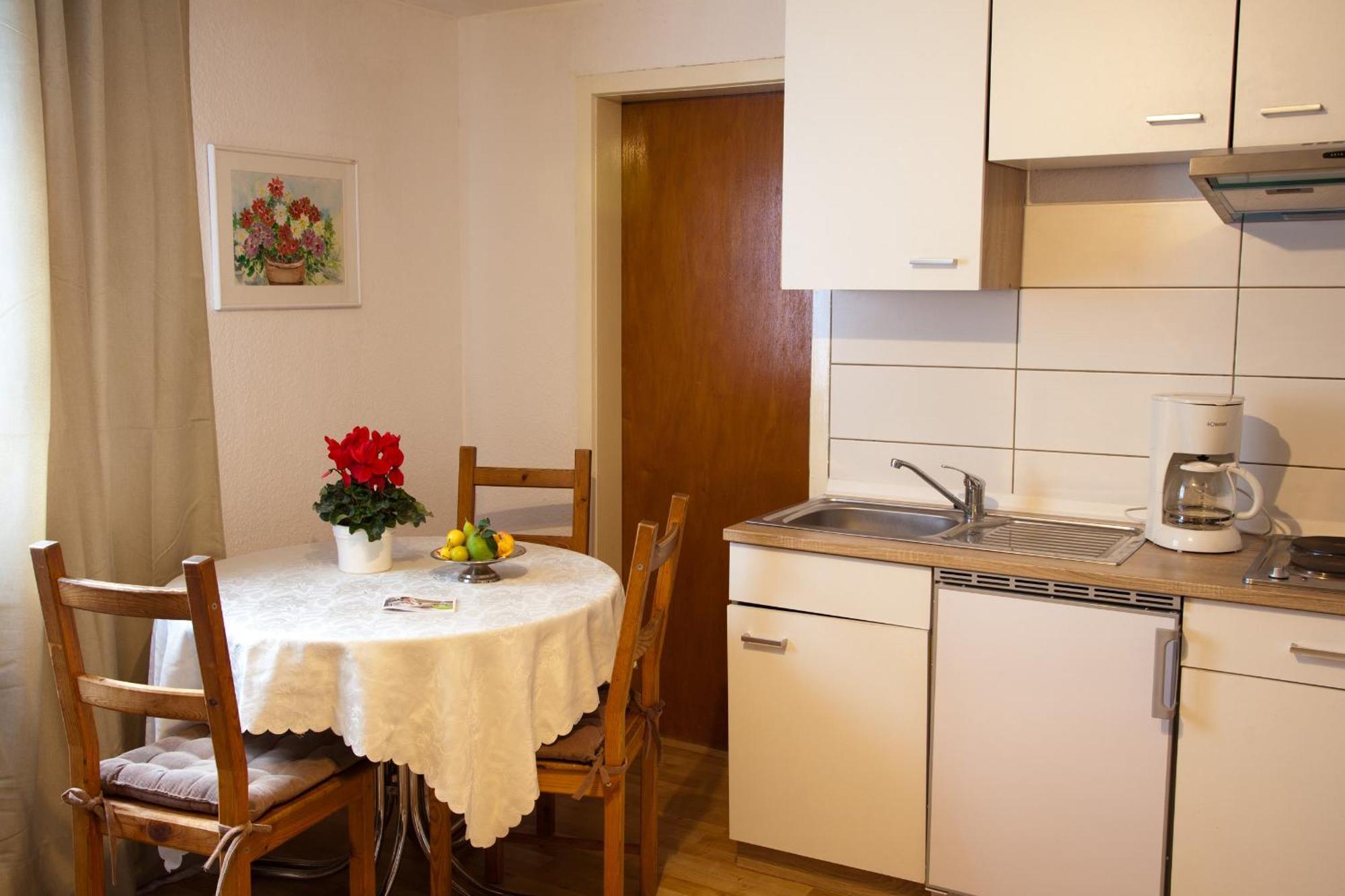 Haus Zur Bienenweide Apartman Schömberg Kültér fotó